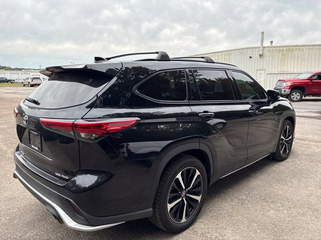 2021 Toyota Highlander XSE